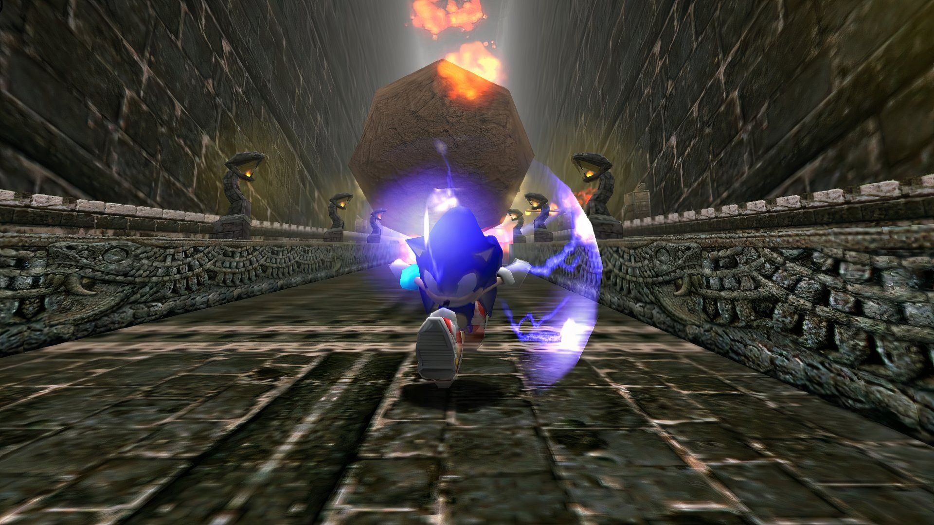 Sonic runs past a boulder in the Lost World stage in Sonic Adventure.