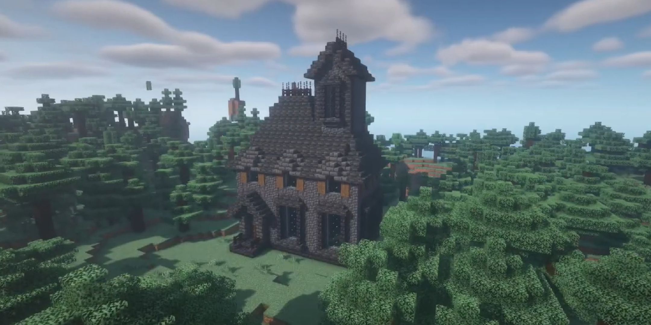 A Minecraft gothic house by Kannem18.