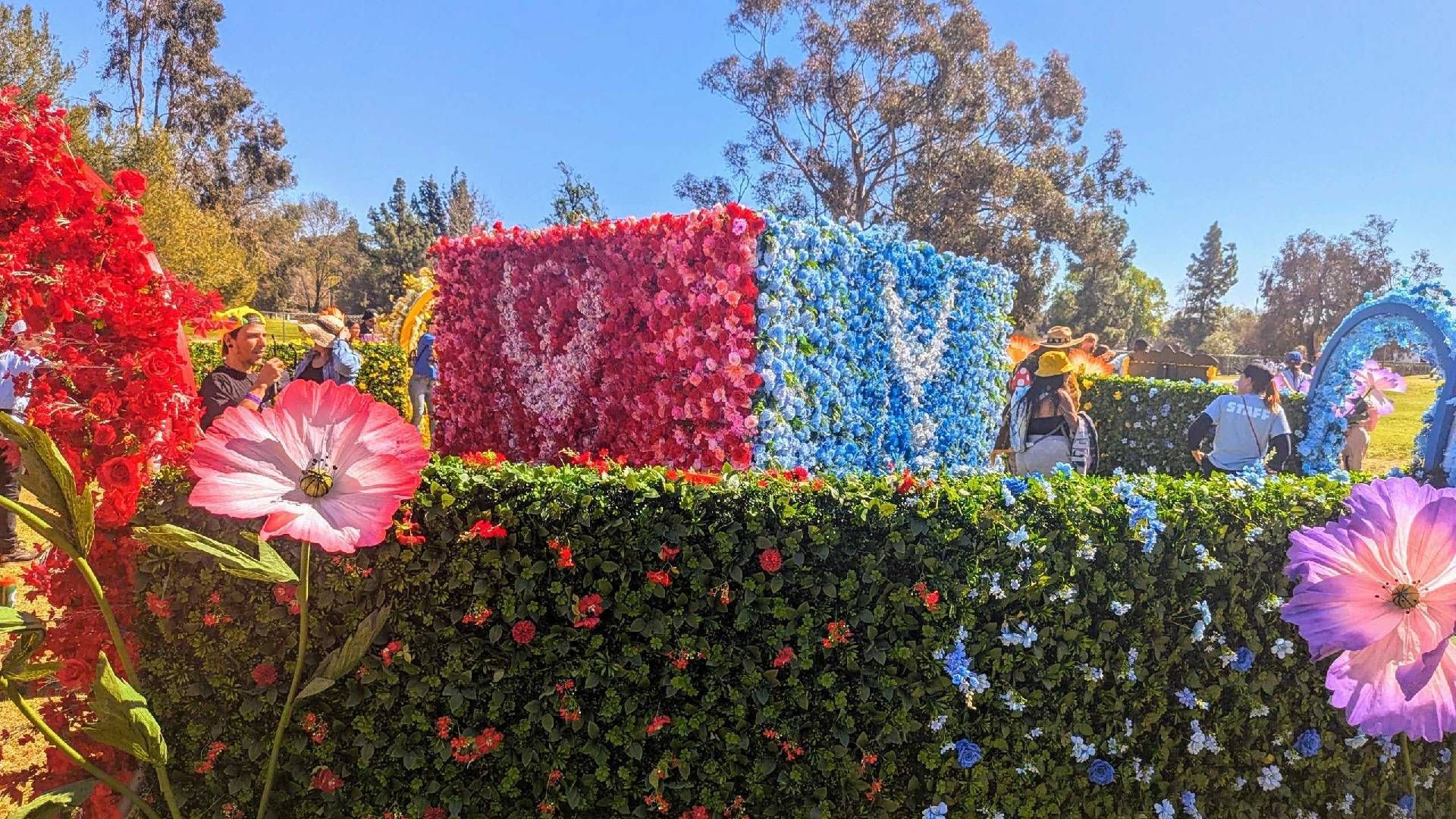 Pokemon Go Tour Unova Flower Garden