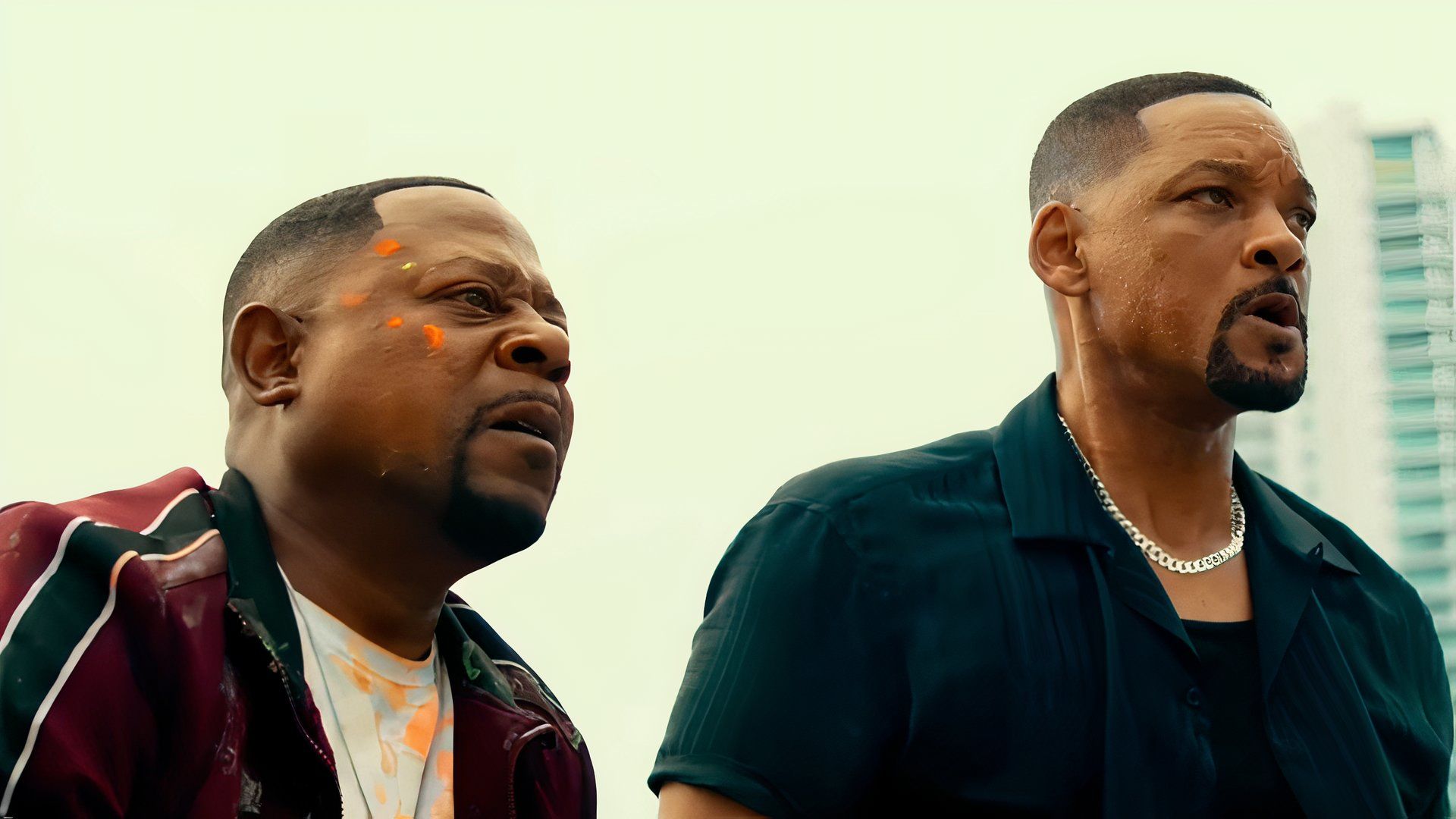 Mike Laurie and Martin Lawrence as Mark Lauri and Martin Lawrence in the bad boys: ride or dye.