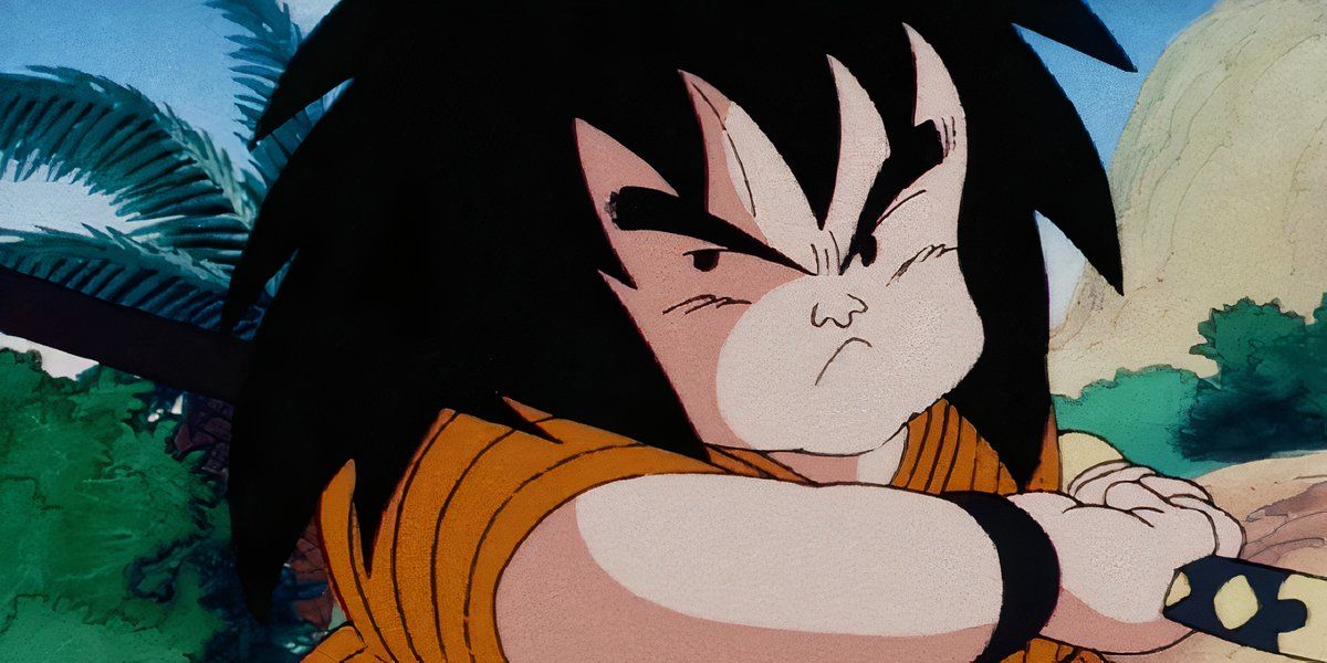 Yigerob is preparing to draw his sword into the dragon ball.
