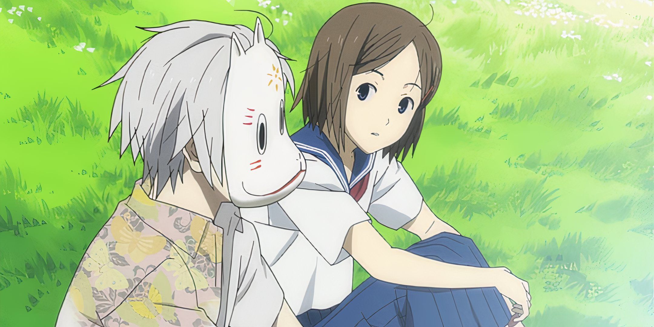 Hotaru and GIN sat on the grass and looked at the gin from afar, and Hotaru saw him.
