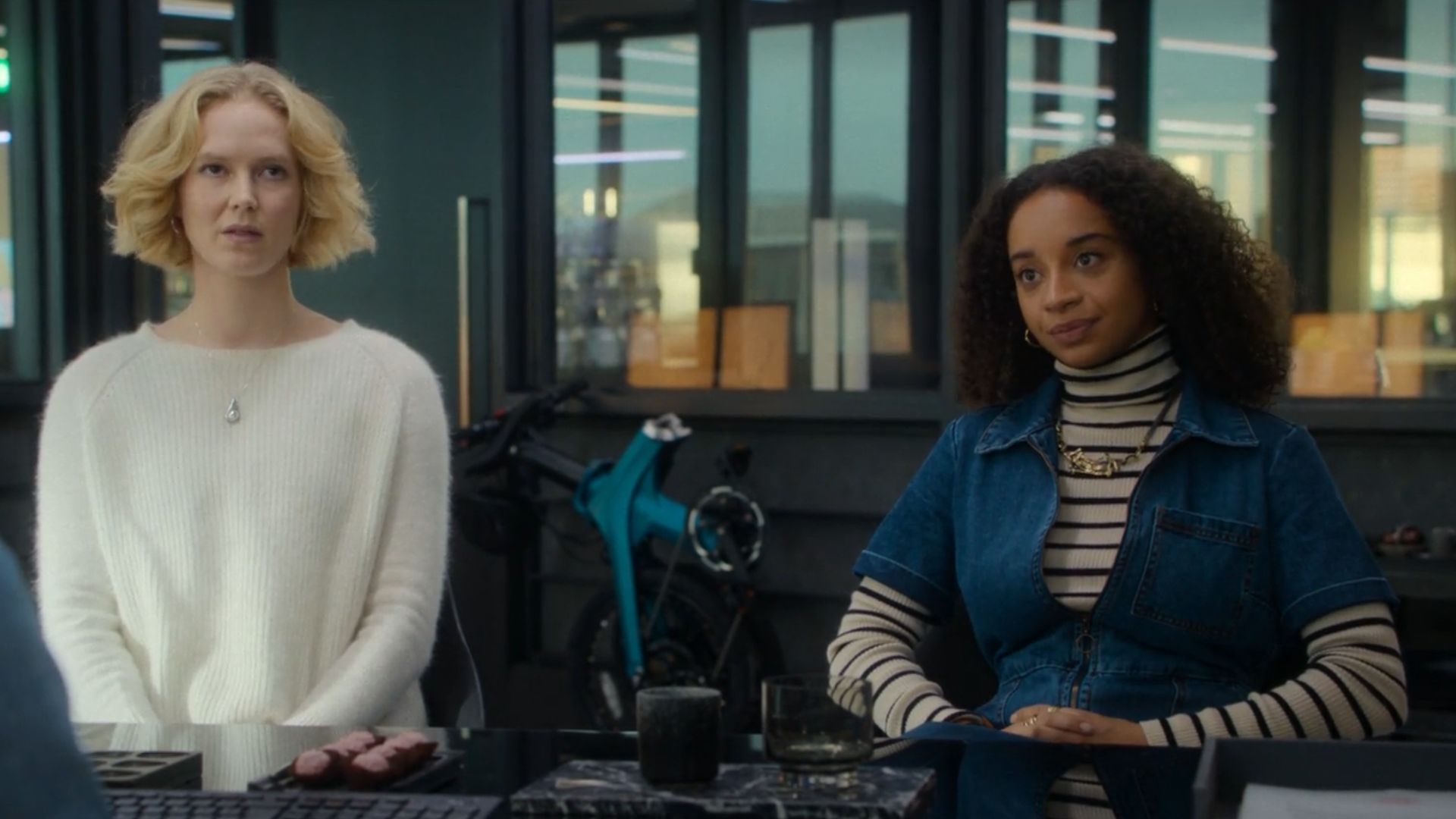 Marie And Verity In &lsquo;Bête Noire&rsquo; From Black Mirror.