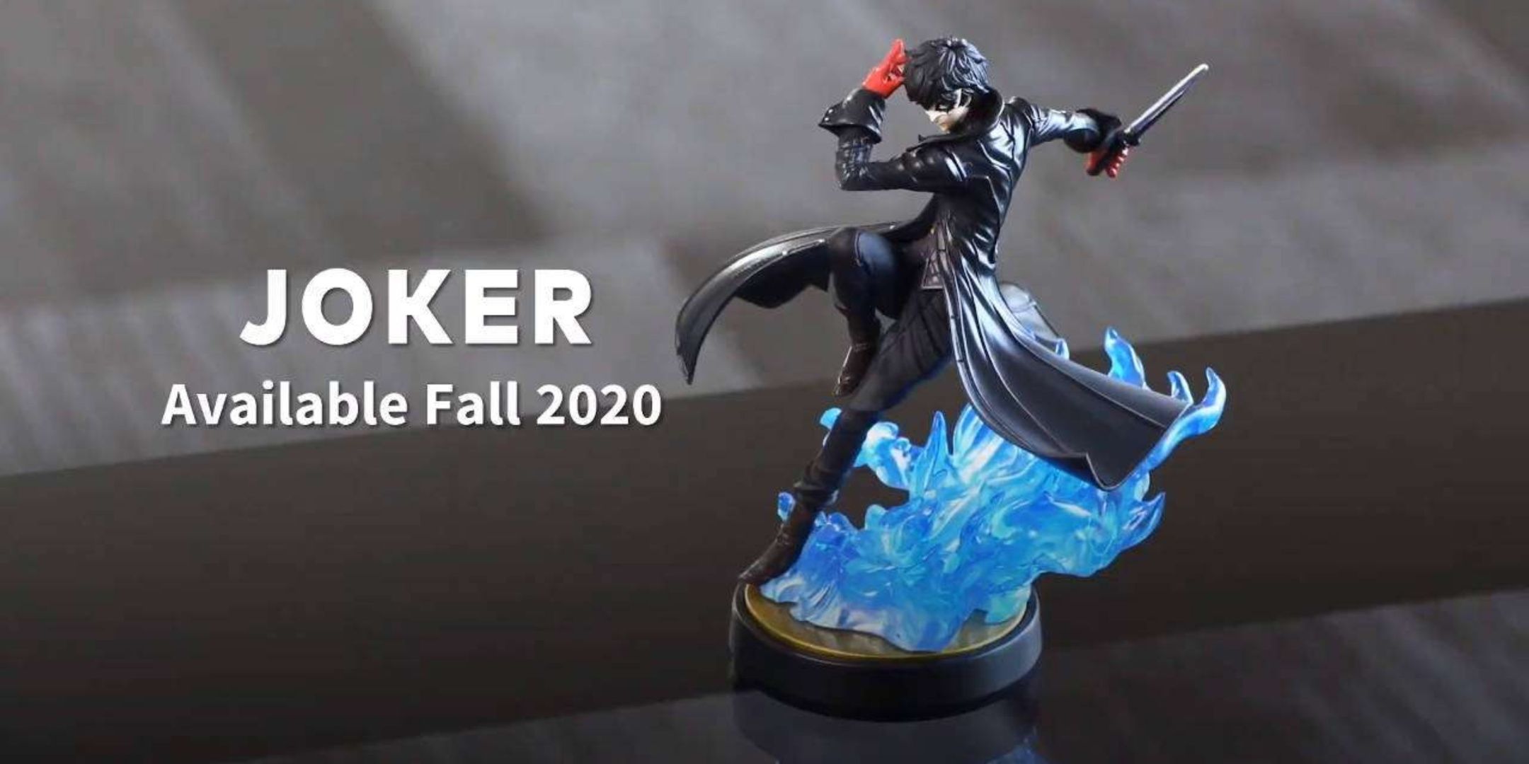 Joker amiibo på ett träbord.