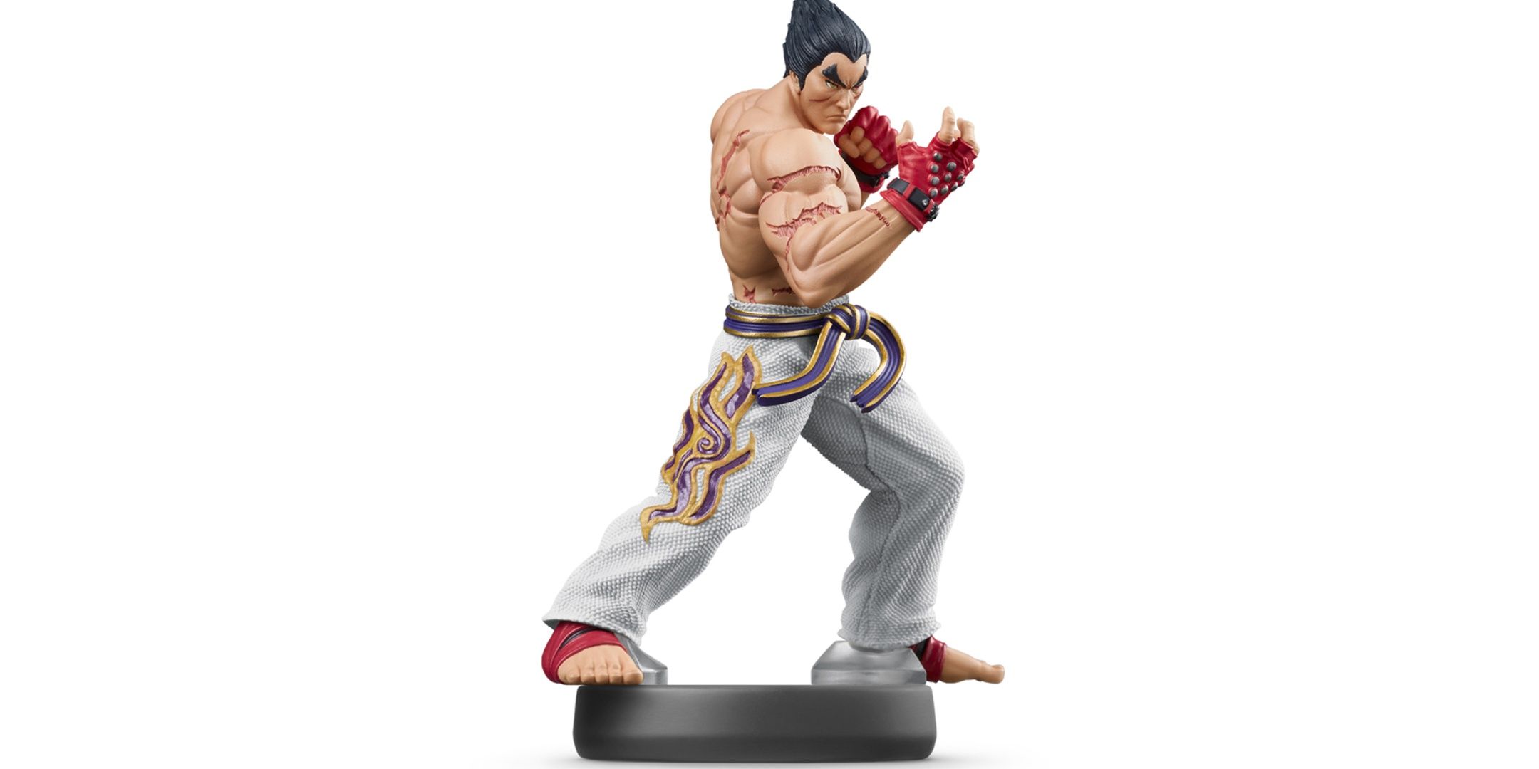 Kazuya amiibo på en vit backgroud.