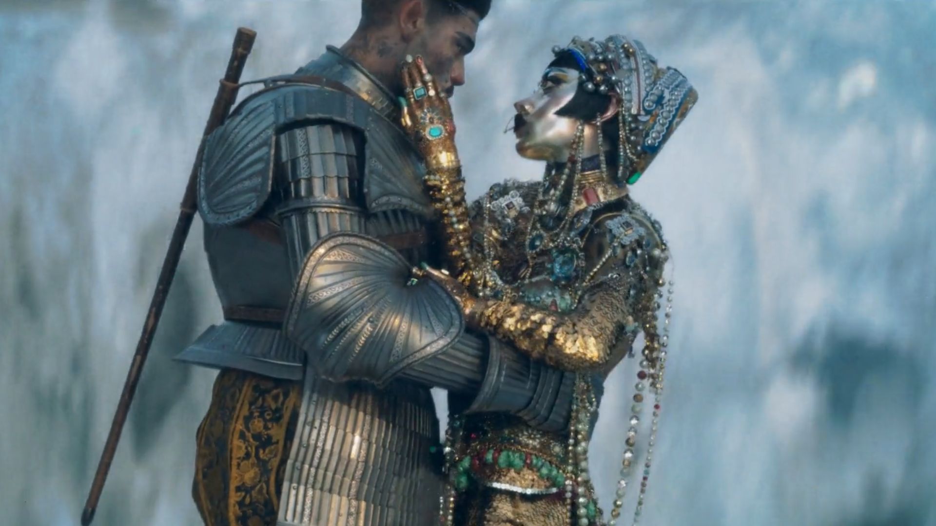 Love, death + siren with deaf Kingiht in 'Jaibo' from robot.