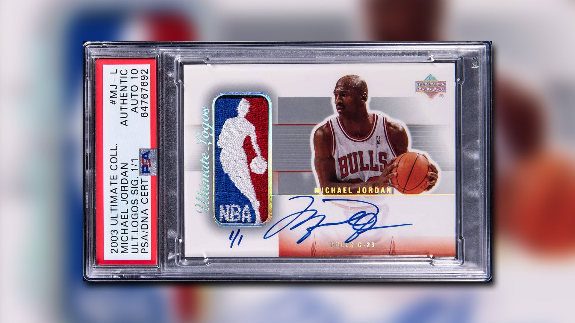 2003-04 Upper Deck Ultimate Collection Ultimate Logos Signature #MJ-L Micheal Jordan Card.