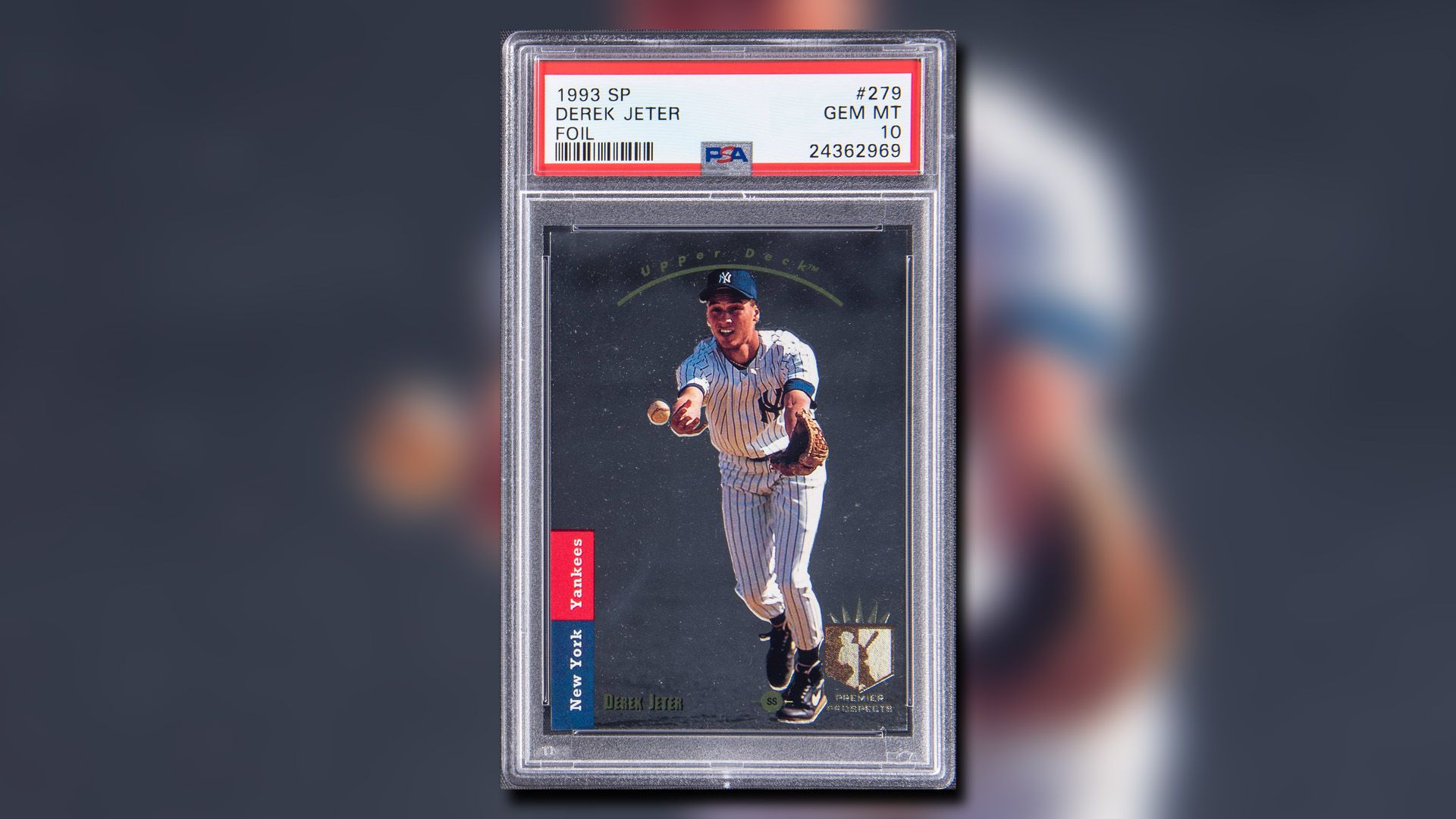 Derek Jeter Rookie Card from 1993 Upper Deck SP Foil Premier Prospects #279.