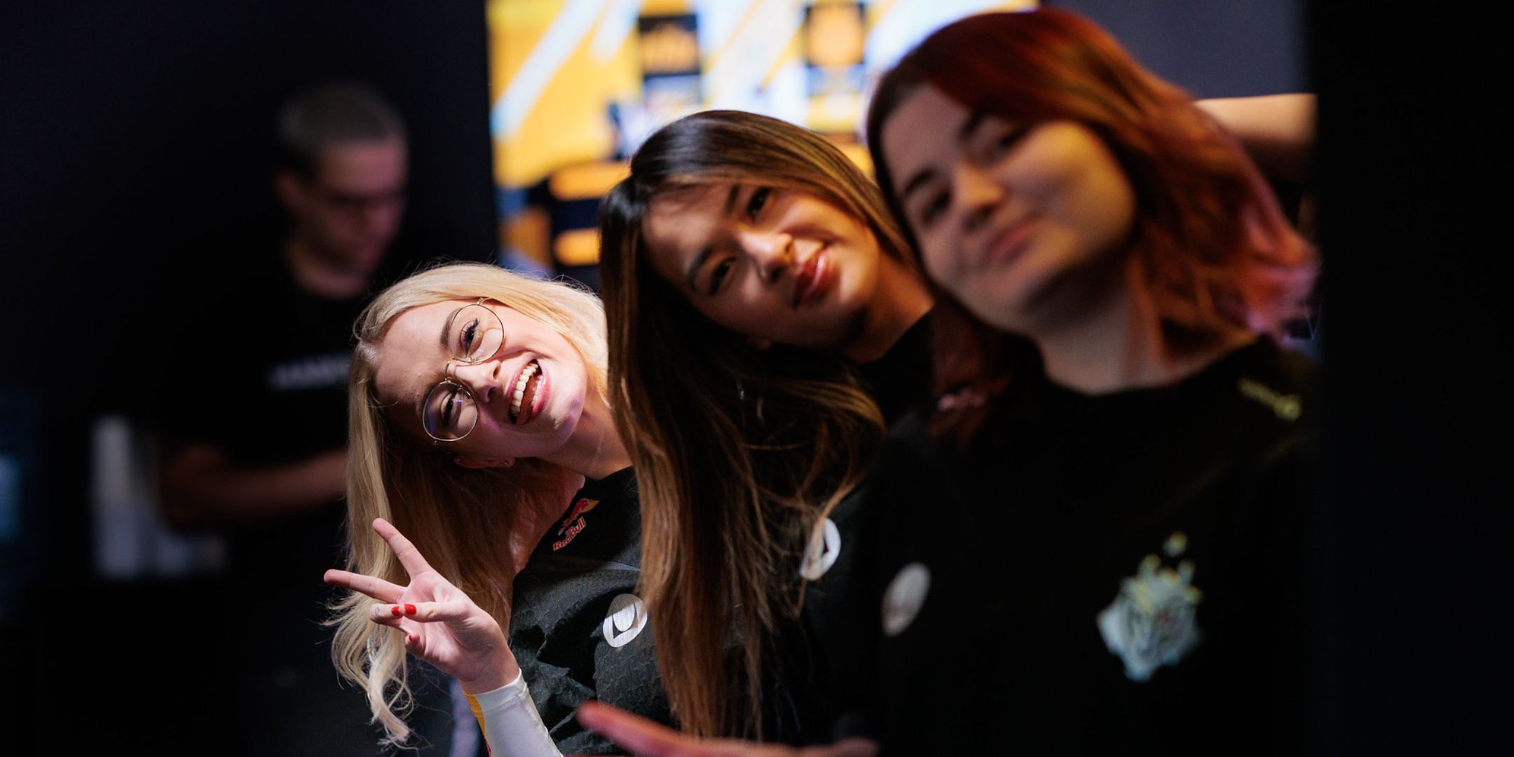 G2 Gozen, Vania, Amy and Mimi