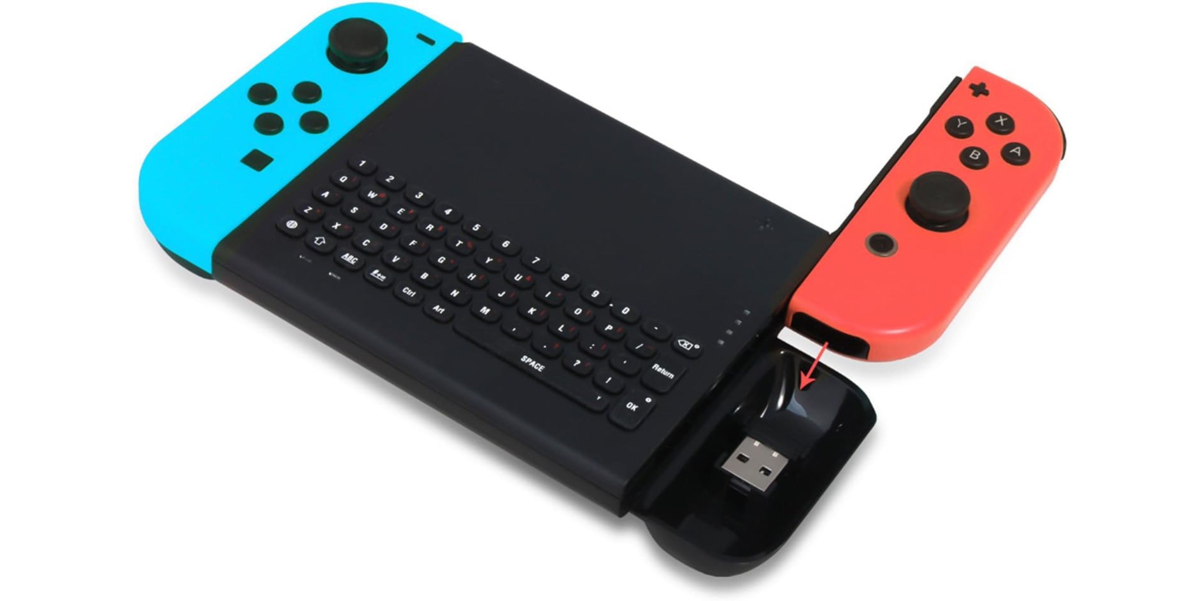 A Nintendo Switch Joy-Con is attached to a Gamepad Chatpad Keyboard.