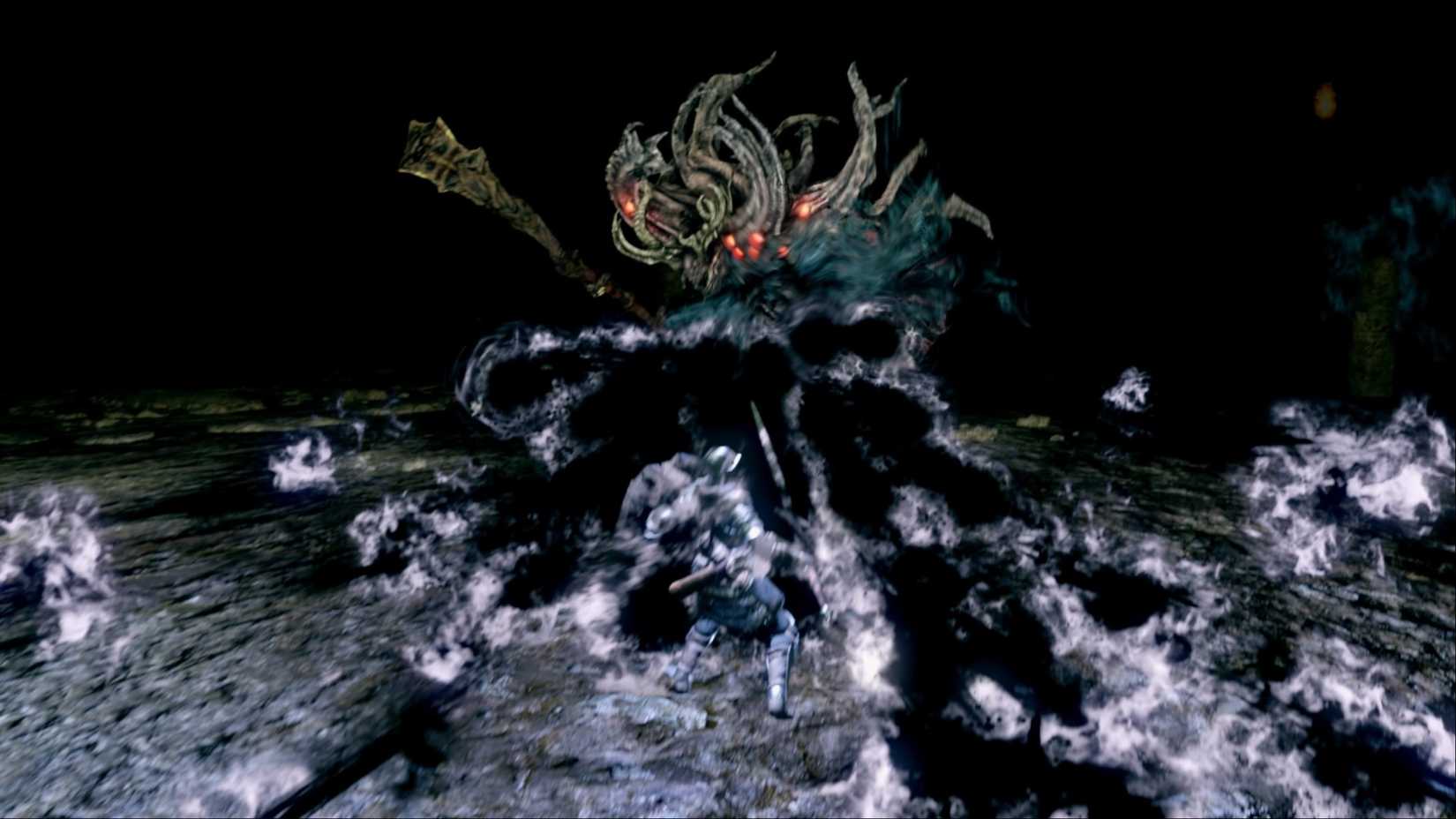 Manus, the father of the abyss, covering the arena in the dark in the dark souls of Remastered.
