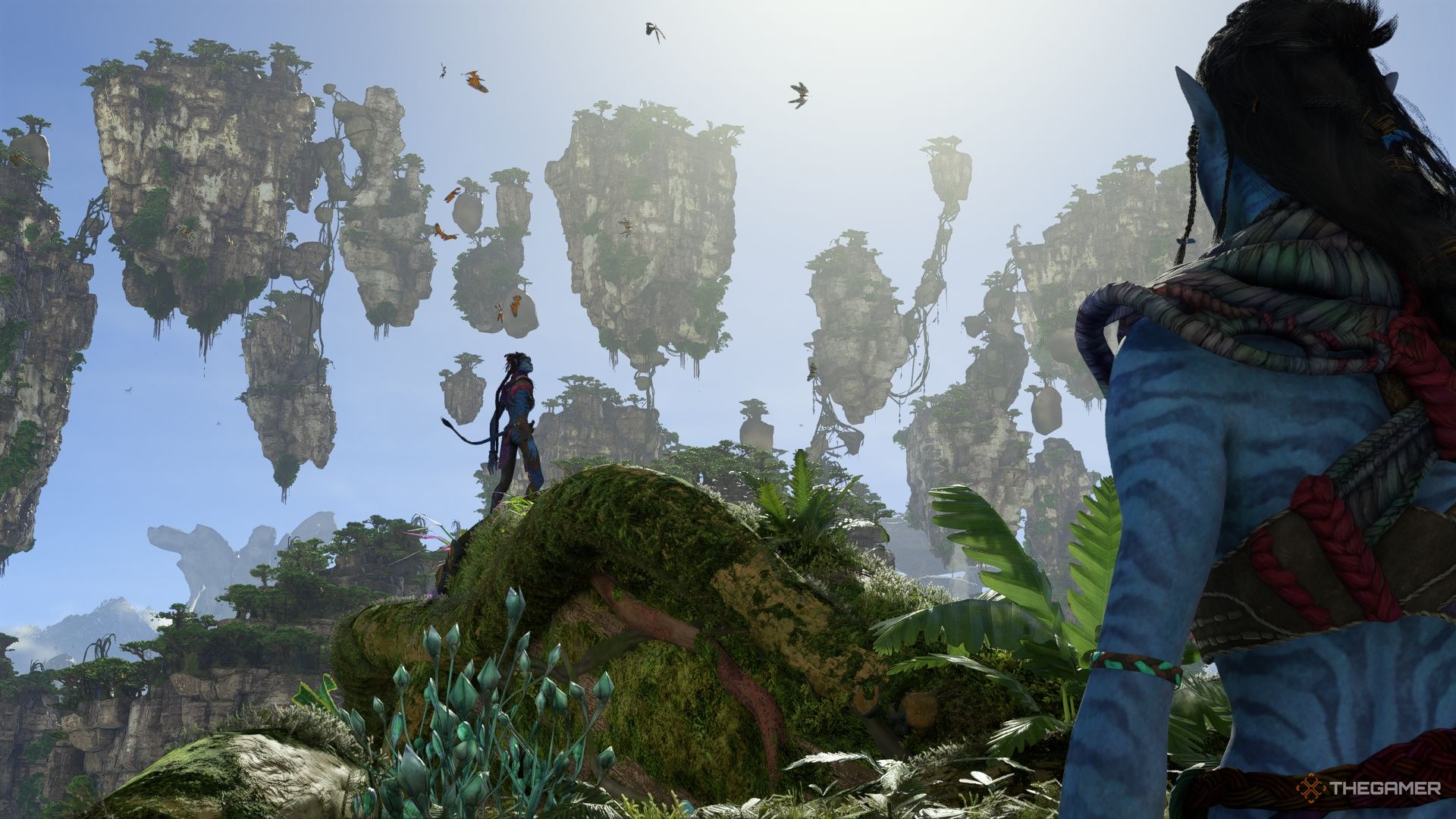 Two Na'vi in the floating mountains Avatar Frontiers of Pandora