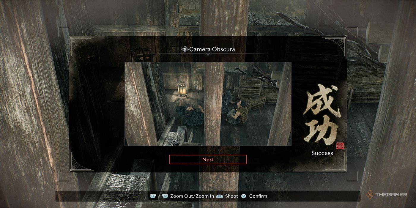 The protagonist takes a photograph of bandits in their hideout in Rise Of The Ronin.