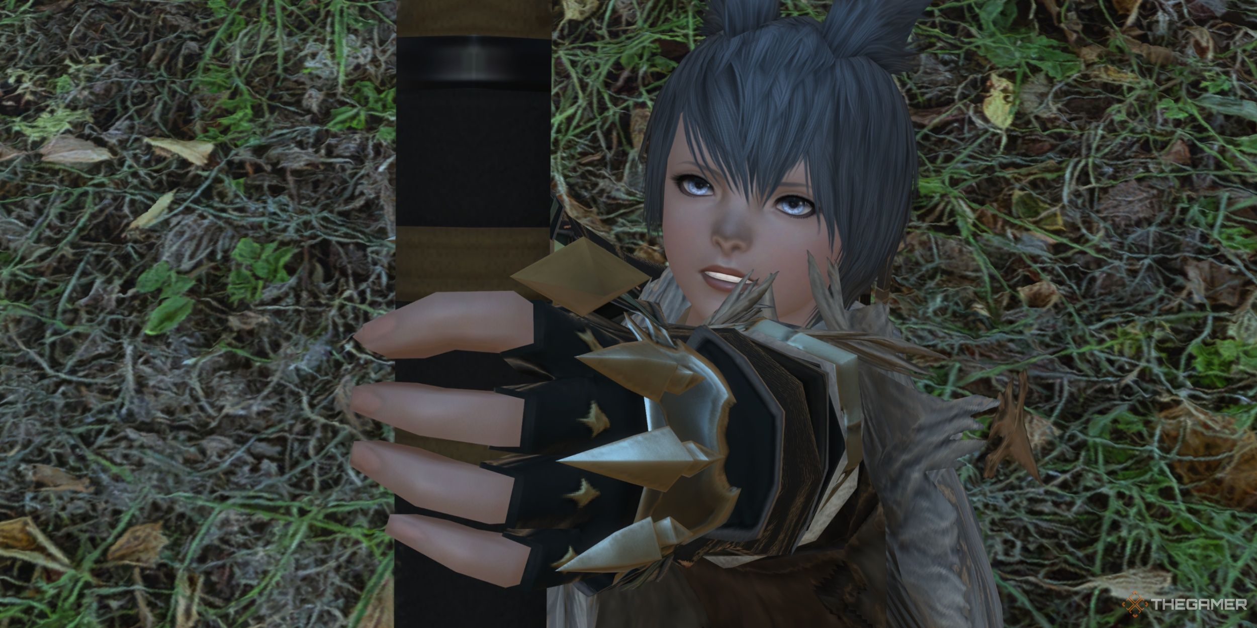 Kuiyki lining up a shot with her bow and arrow in Final Fantasy 14: Dawntrail