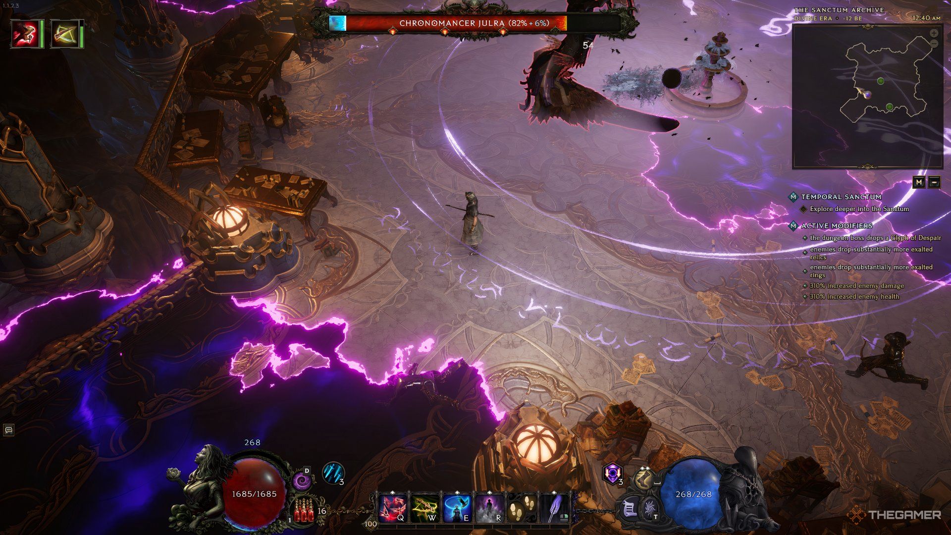 Fighting T4 Julra in the Temporal Sanctum dungeon in Last Epoch.