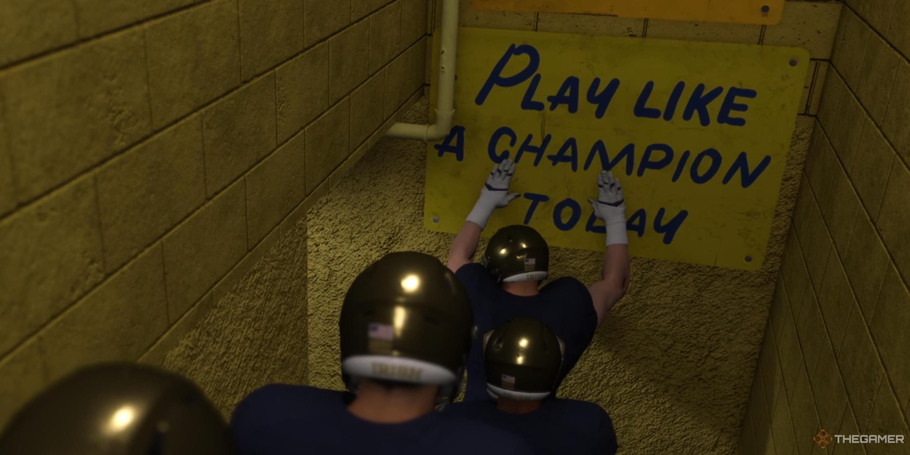 نحوه انجام The Tiger Swag در EA Sports College Football 25 1 بازیکنان نوتردام سیلی می زنند