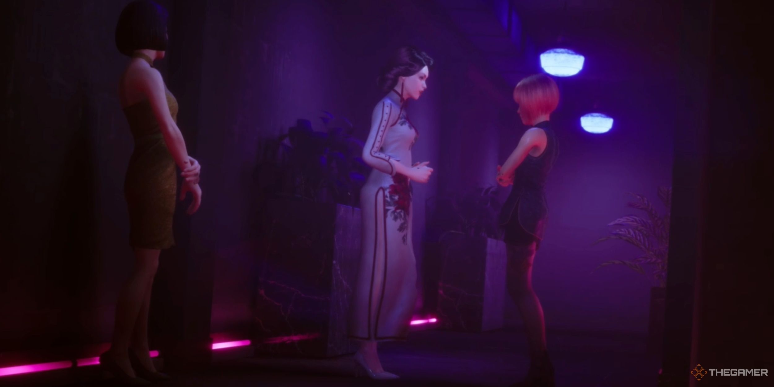 Anita talking to the Manager of the Golden Qilin inside of the Moonflower Club in Slitterhead.