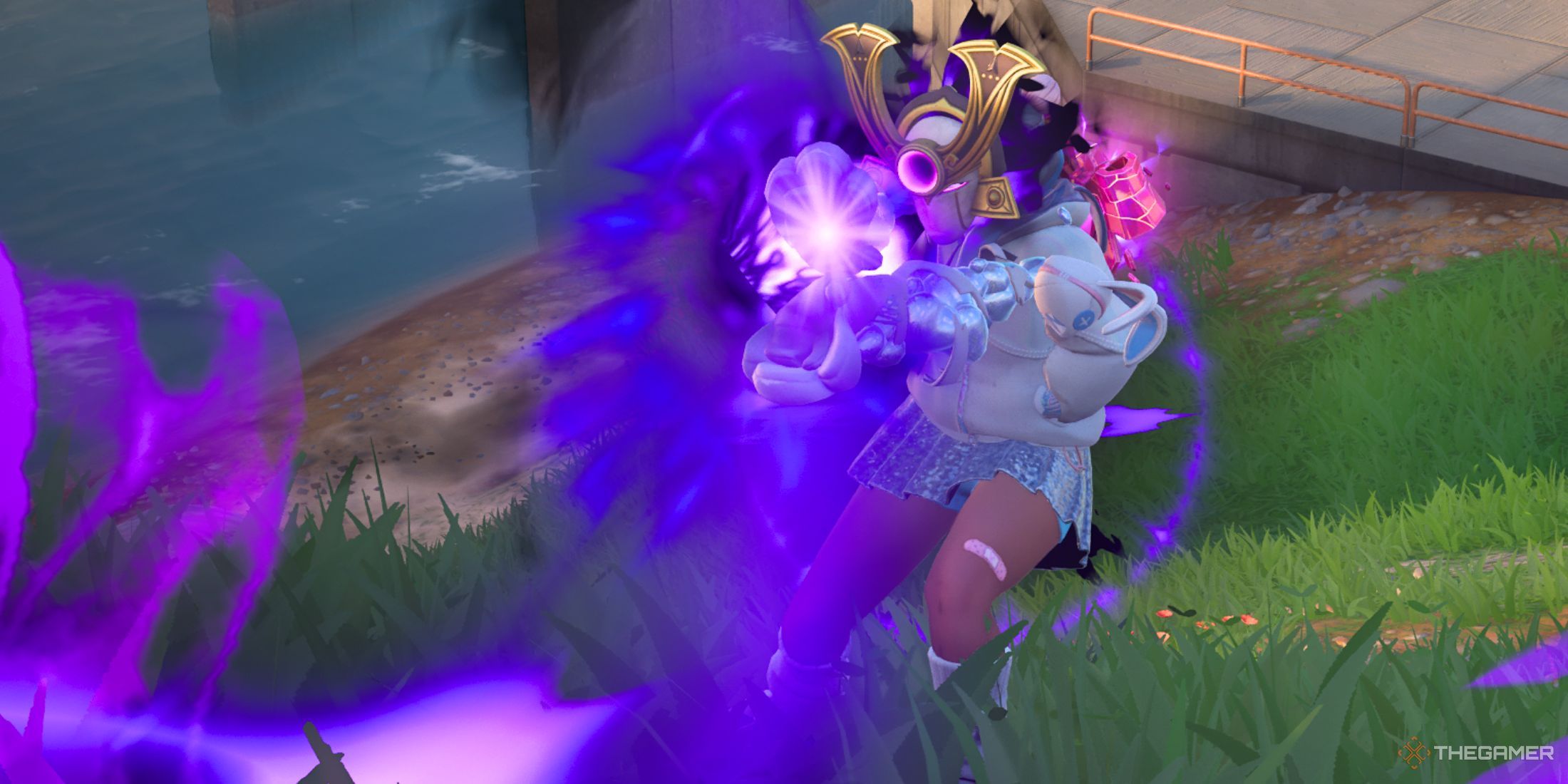 A photo of a character in Fortnite  using an Oni Mask.