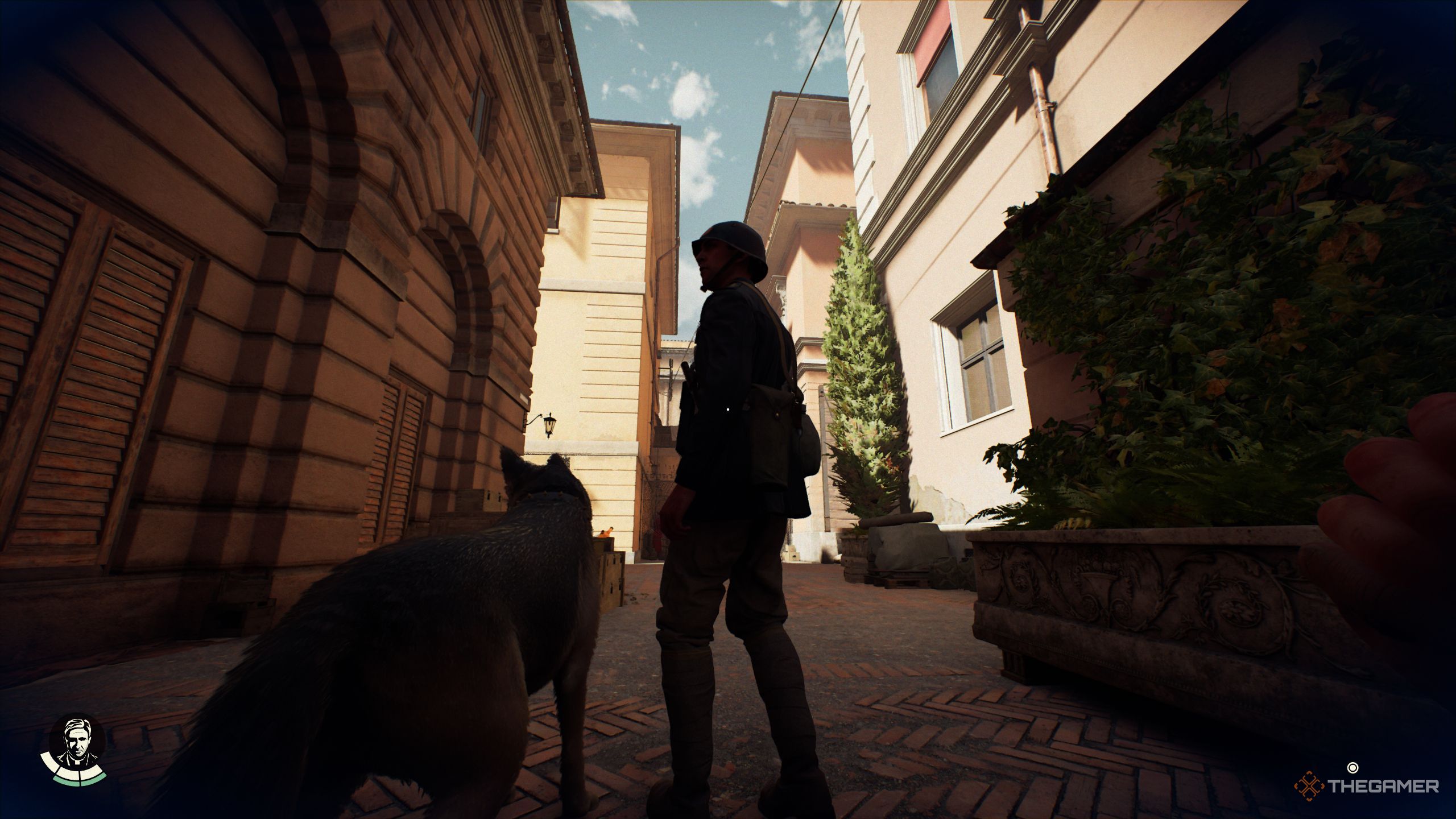 Indy crouching to do a stealth kill on a Nazi in Indiana Jones and The Great Circle.