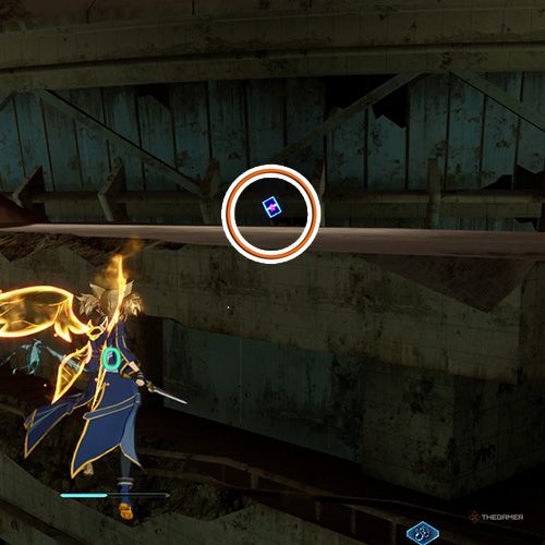 بازیکن در کنار سلول داده از تلاش سوم فصل دوم در Sword Art Online Fractured Daydream ایستاده است.