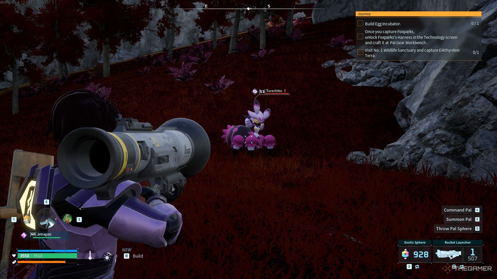 The player is aiming to a wild Tarantriss with rocket launcher in Palworld.