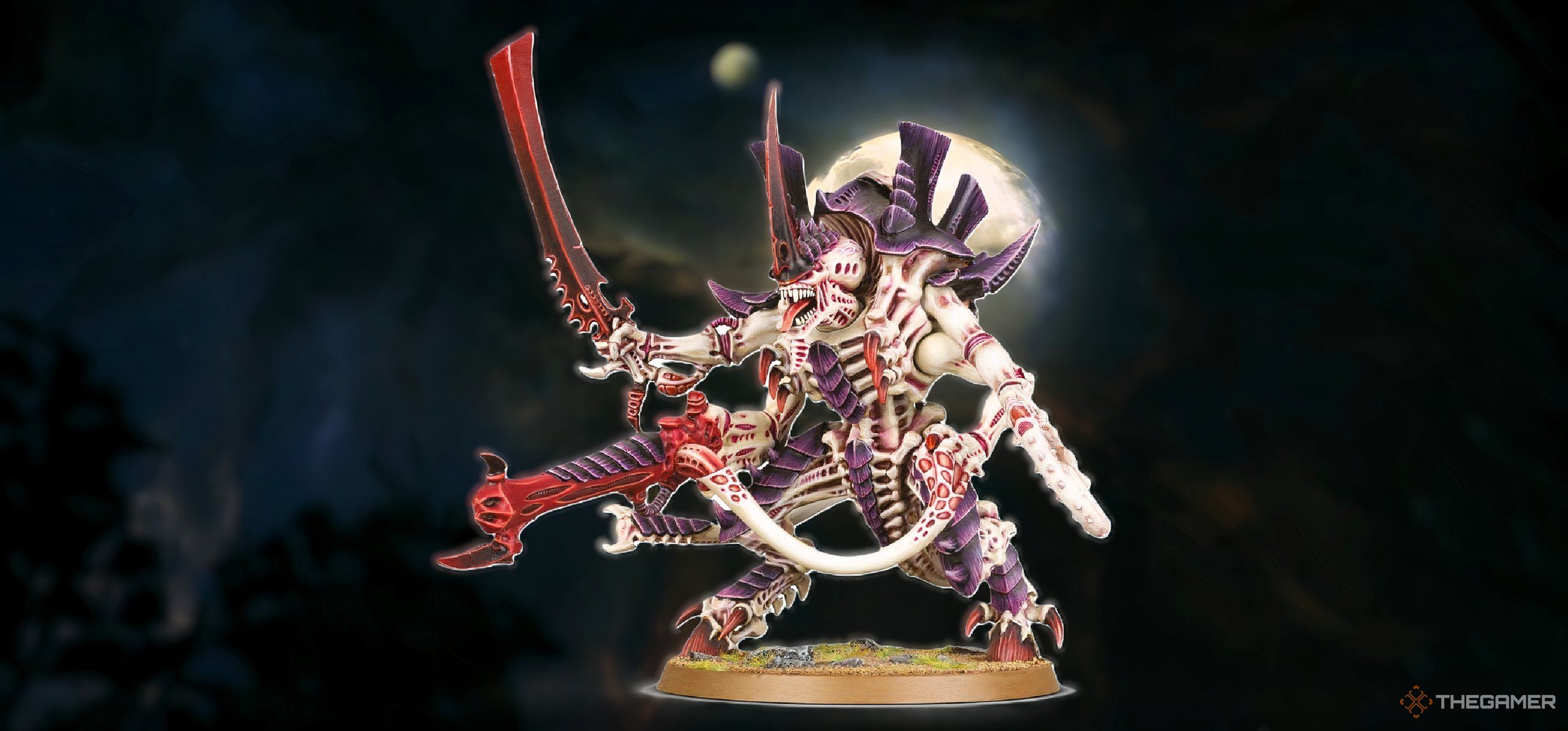 A Tyranid Hive Tyrant from Warhammer 40,000 tabletop.