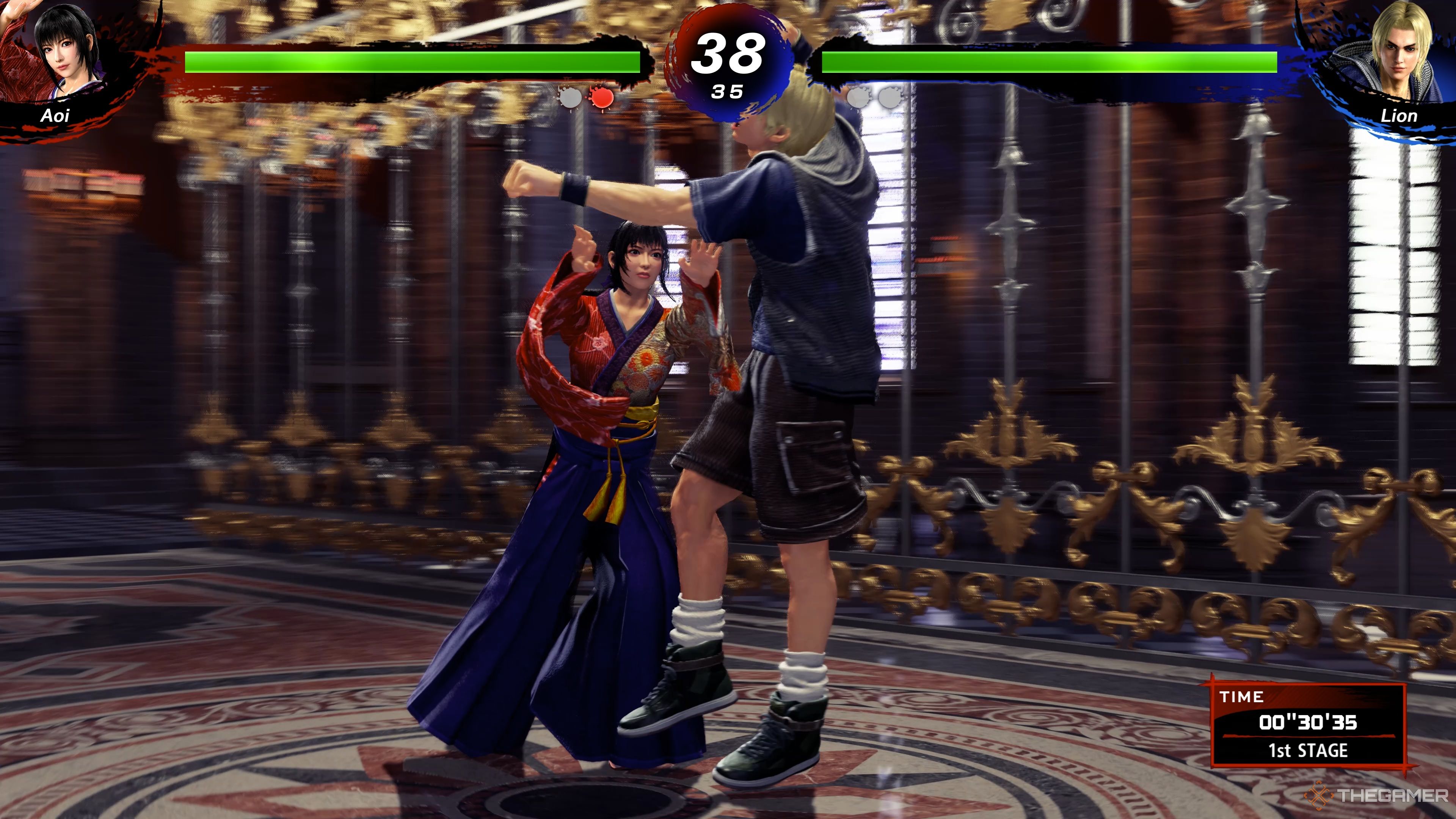 Aoi entering her Tenchi In&rsquo;you Stance to evade an incoming attack from Lion in Virtua Fighter 5 Revo.