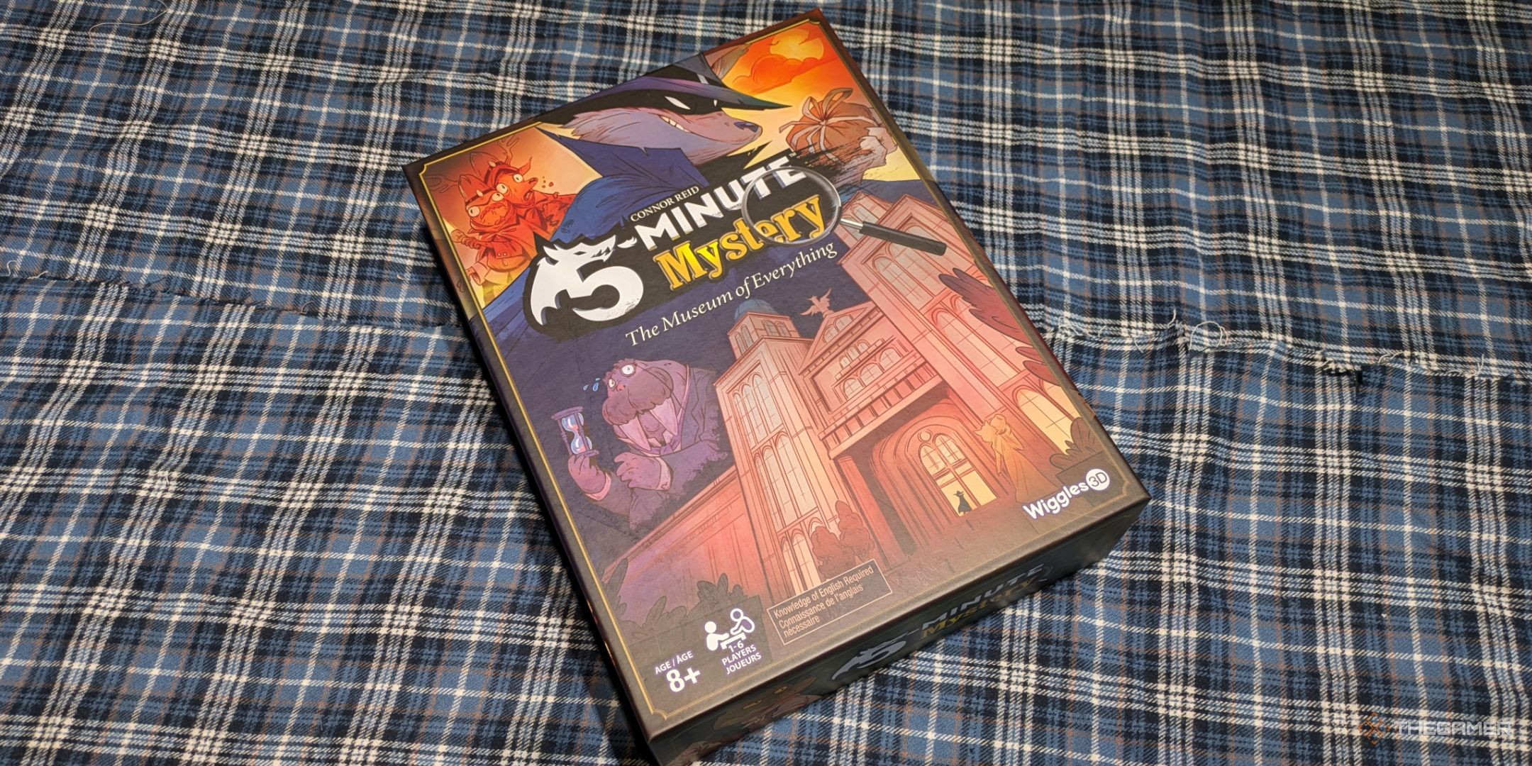 A photo of the front box art of Five Minute Mystery.