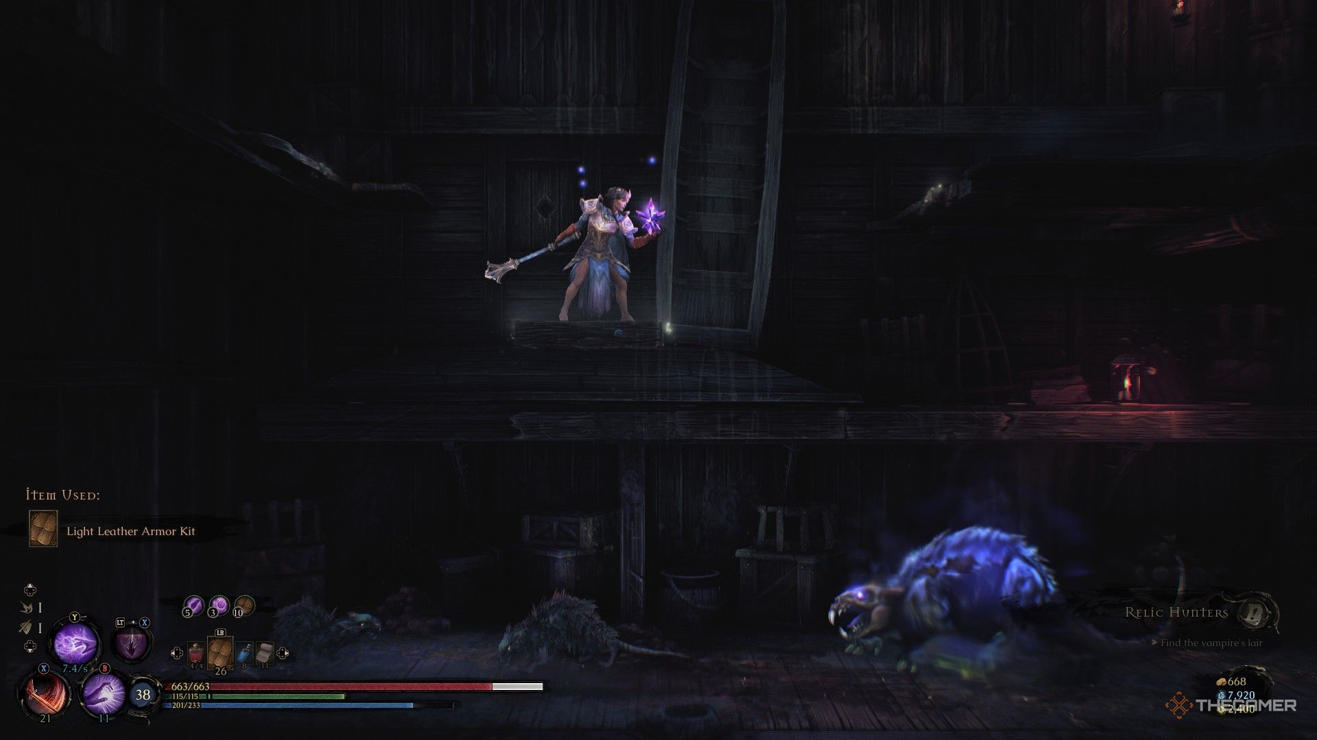 Spellbinder Mandragora آماده می شود تا به سمت موش صحرایی پرش کند. 