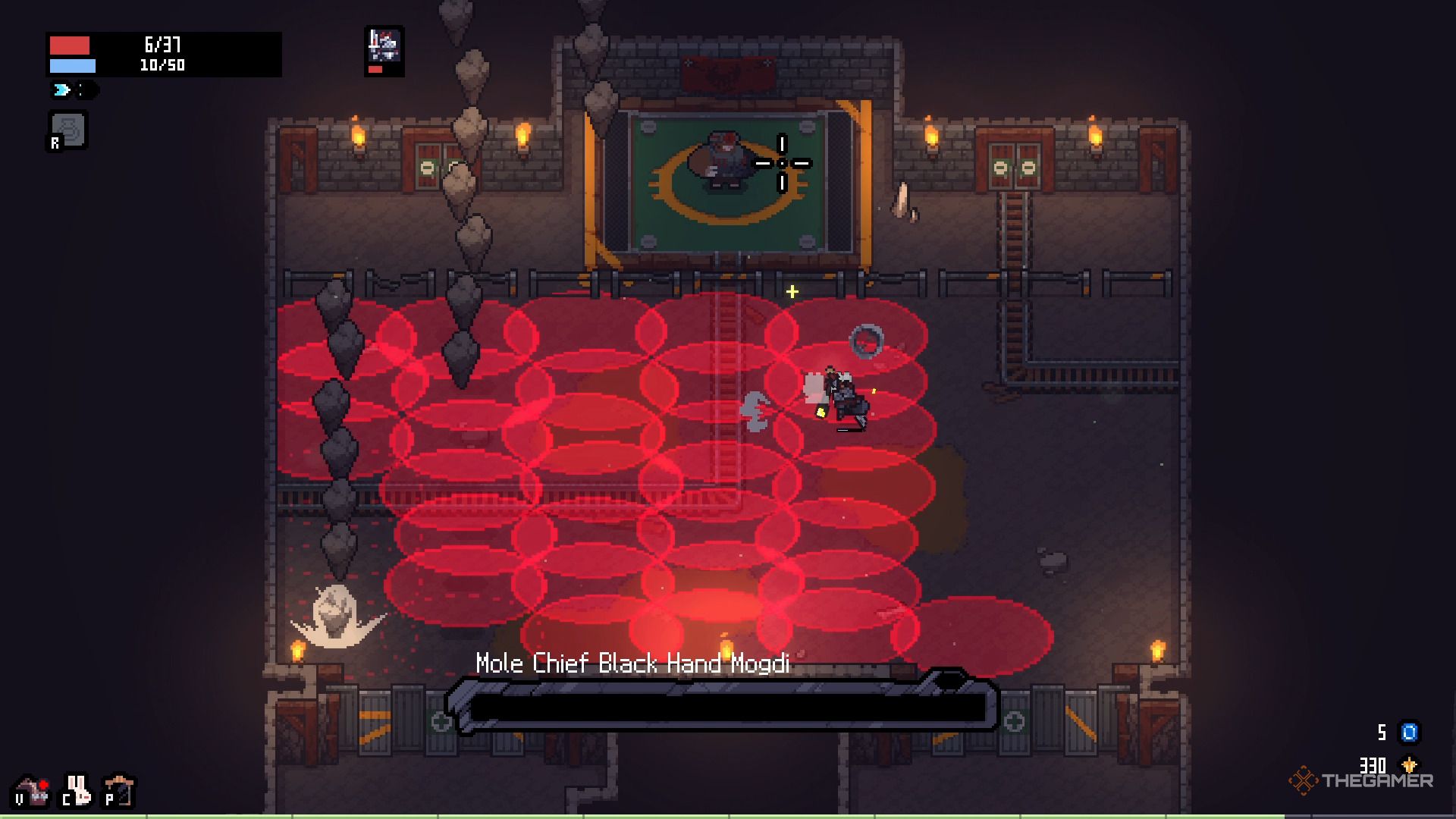Fighting a main boss in Sephiria.