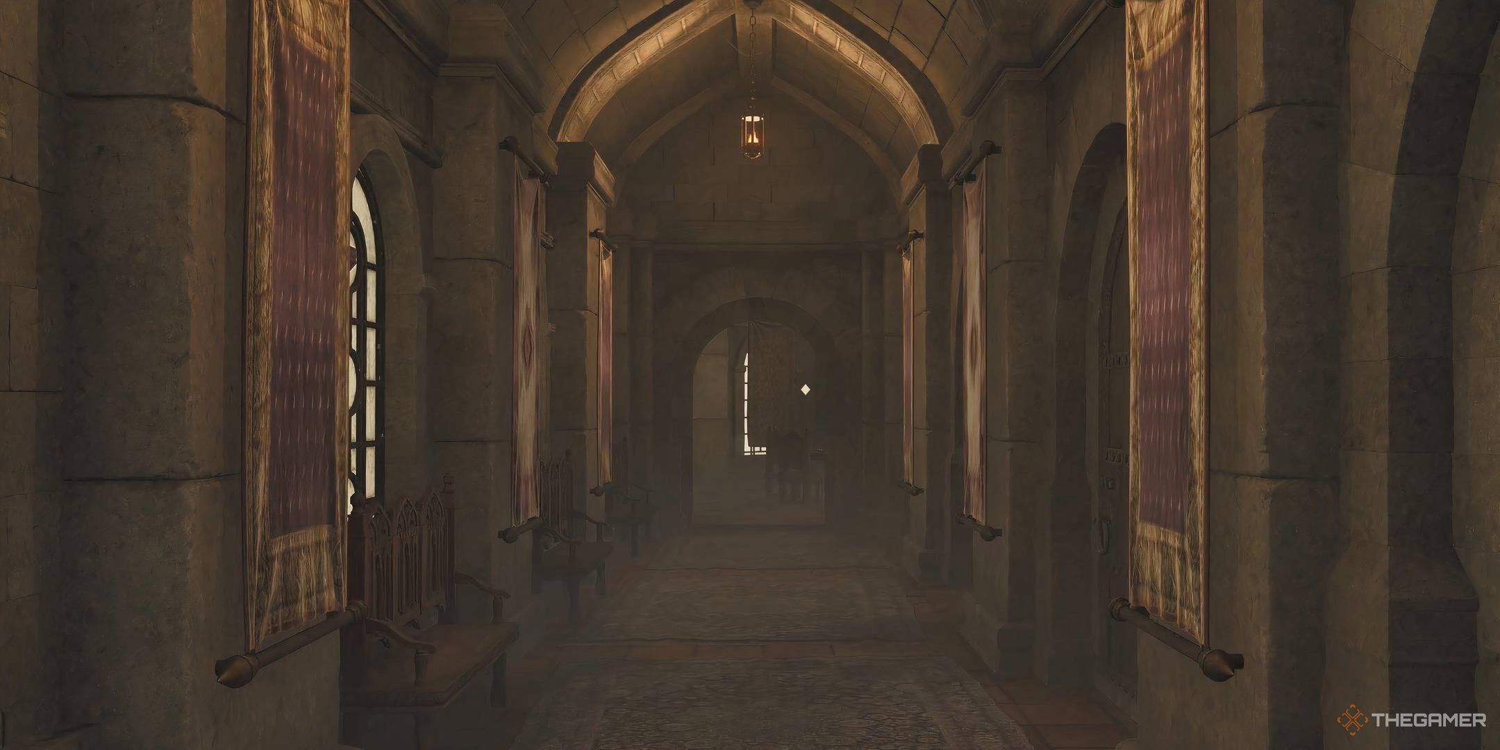 Inside the Tiber Septim hotel in Oblivion Remastered.