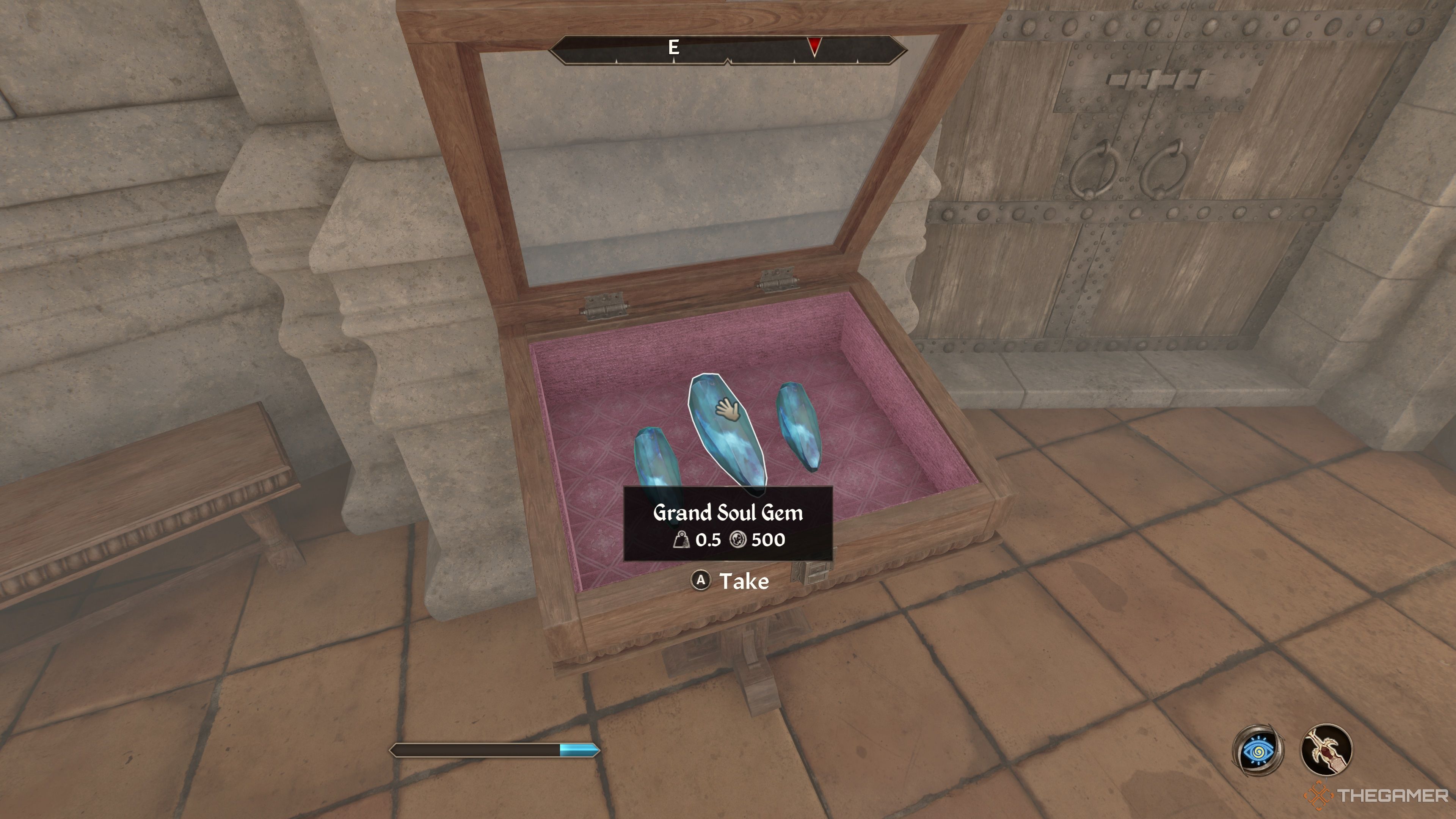 Looking at Grand Soul Gems in the Mages Guild in Oblivion Remastered.