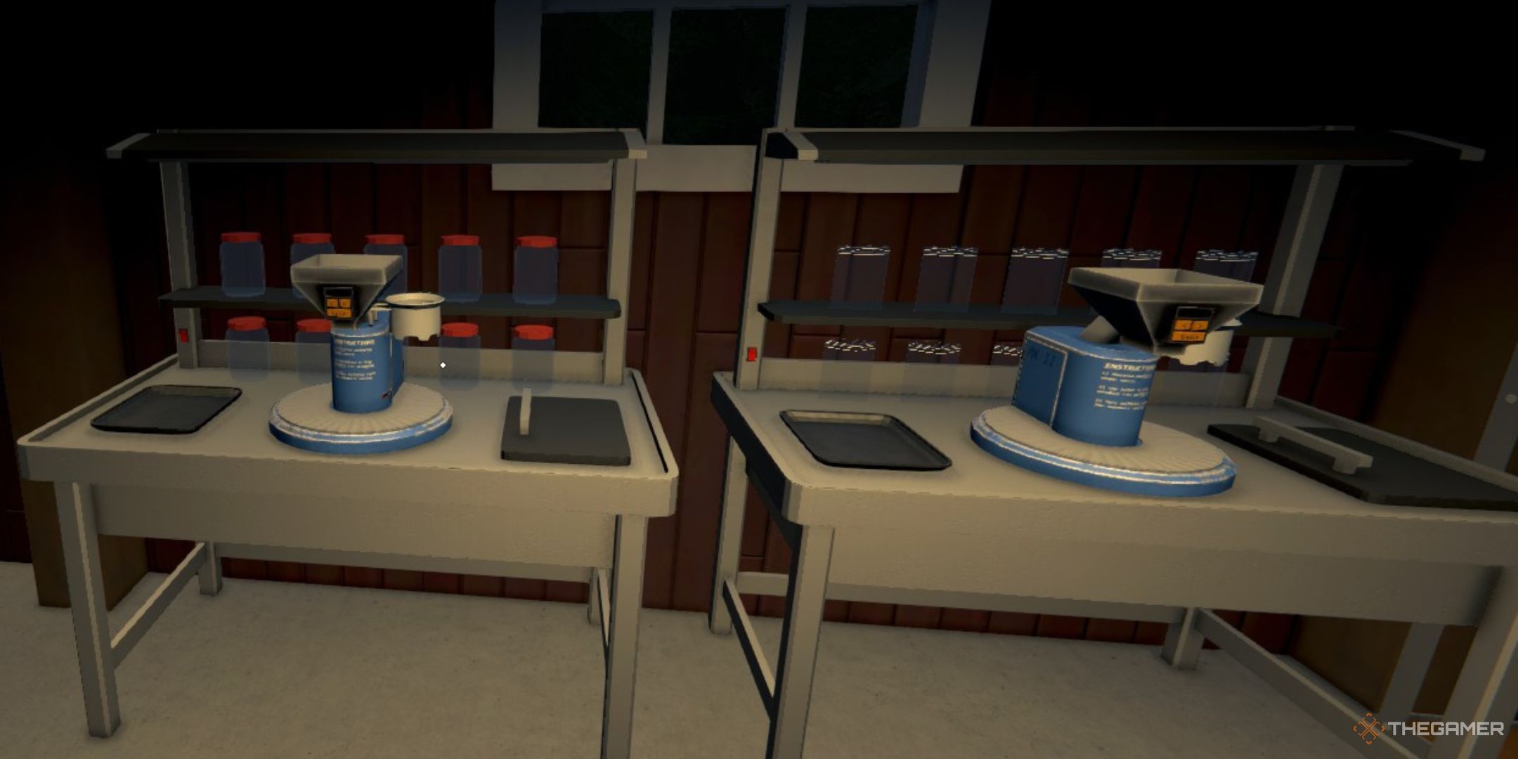 Schedule 1 shows two packaging stations with jar and bags.