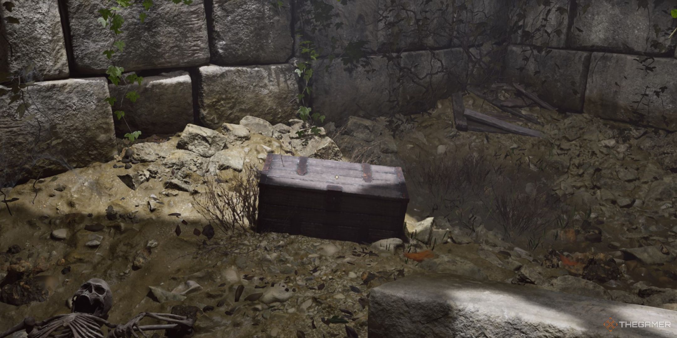 The first locked chest in Oblivion Remastered.