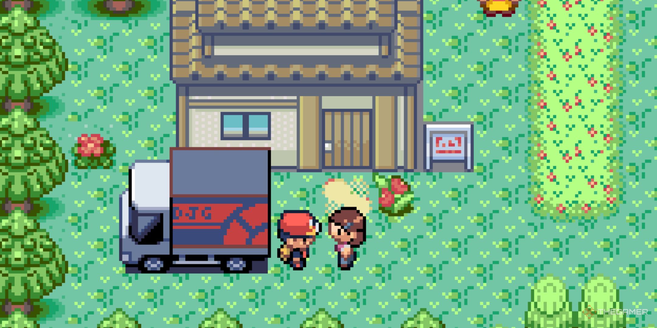 A Red Sprite talks to Mom in Ruby Destiny Regn of Legends