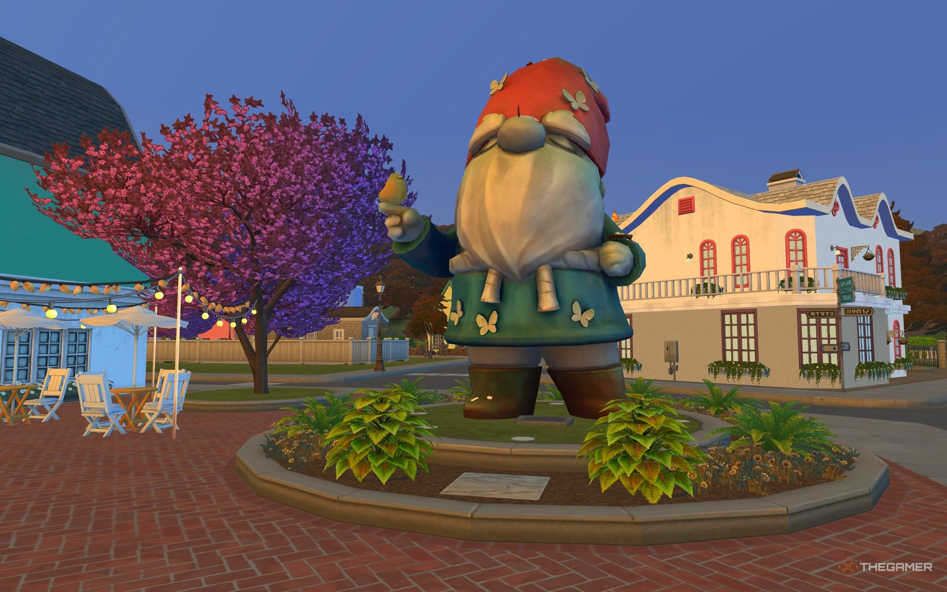 Giant statue of Gnome in Innisgreen in Sims 4 Enchanted by Nature.