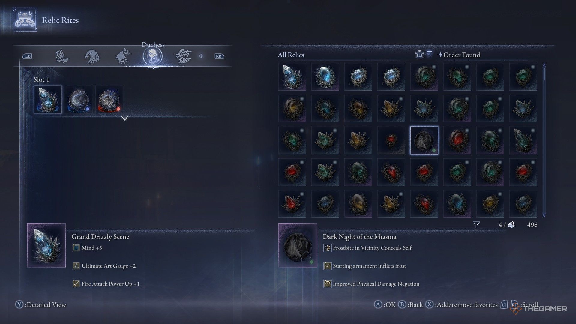 Duchess inspects the Dark Night of the Miasma relic from Everdark Sovereign Caligo in Elden Ring Nightreign.